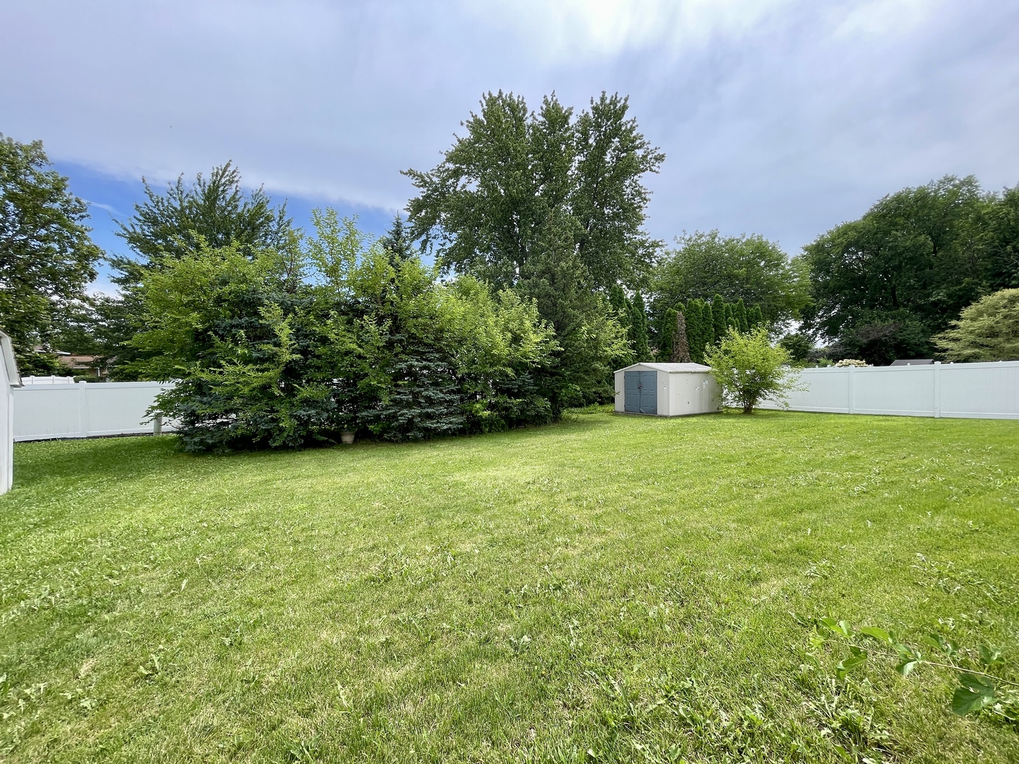 480 W Bethel Drive Property Photo 24