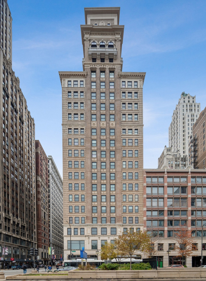 6 N Michigan Avenue 806 Property Photo 1