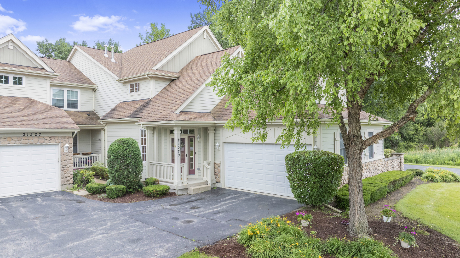 21329 Windy Hill Drive Property Photo 1