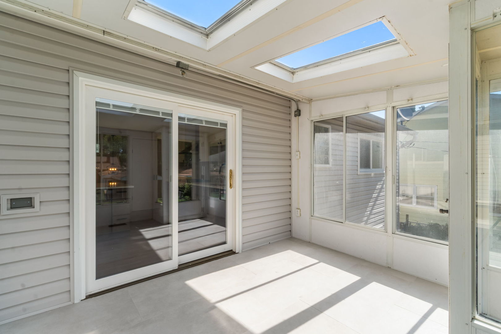 1206 Taft Avenue Property Photo 10