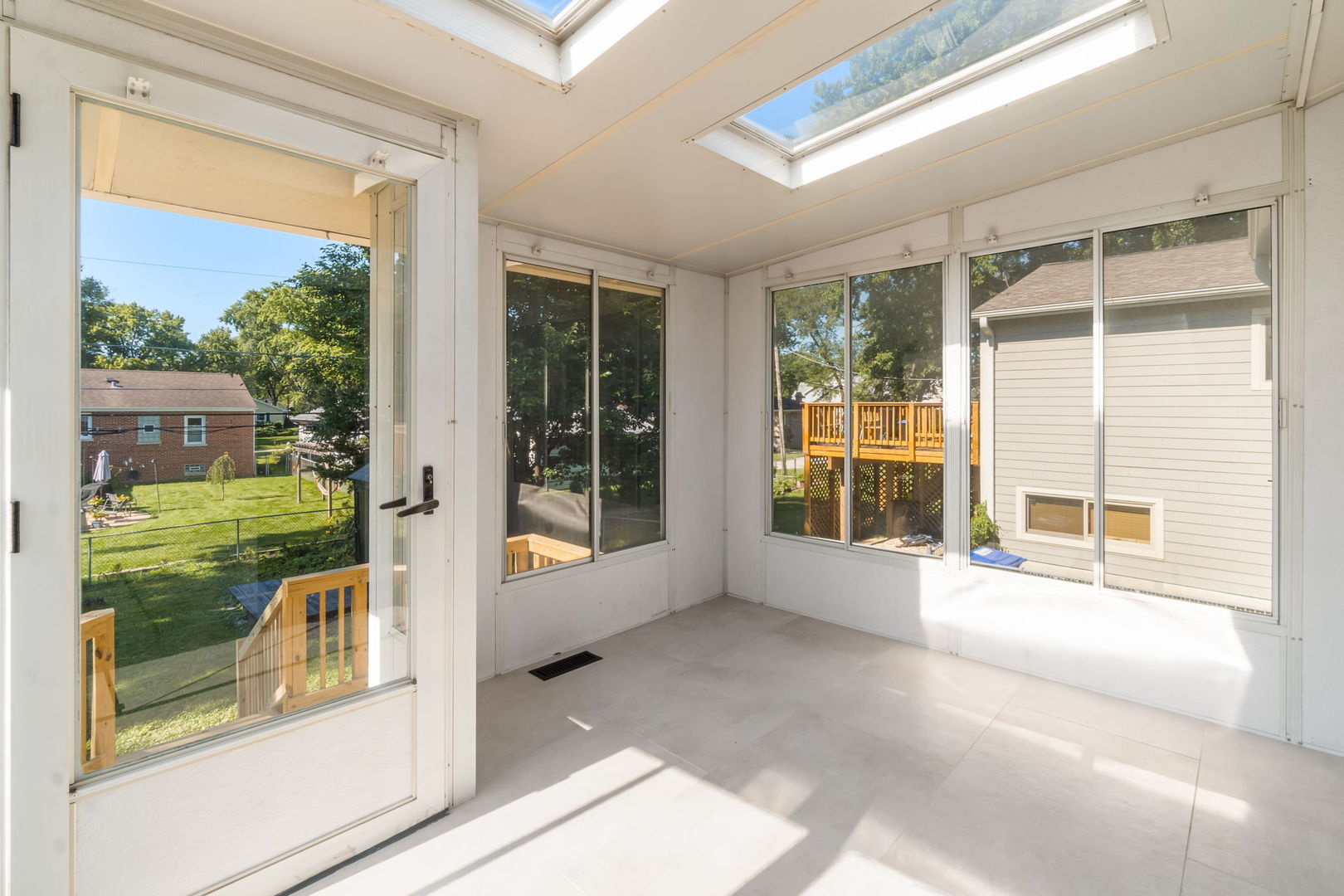1206 Taft Avenue Property Photo 11