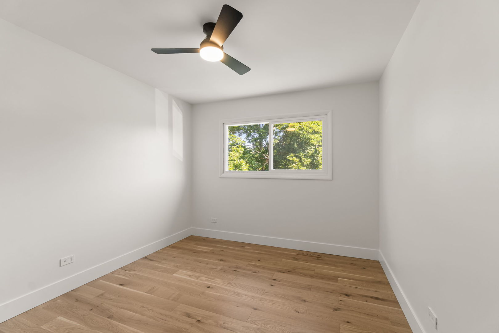 1206 Taft Avenue Property Photo 18