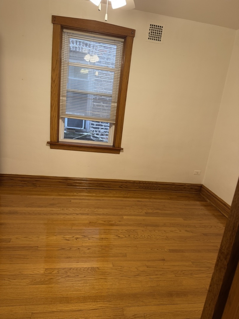 1618 S 50th Avenue Property Photo 14