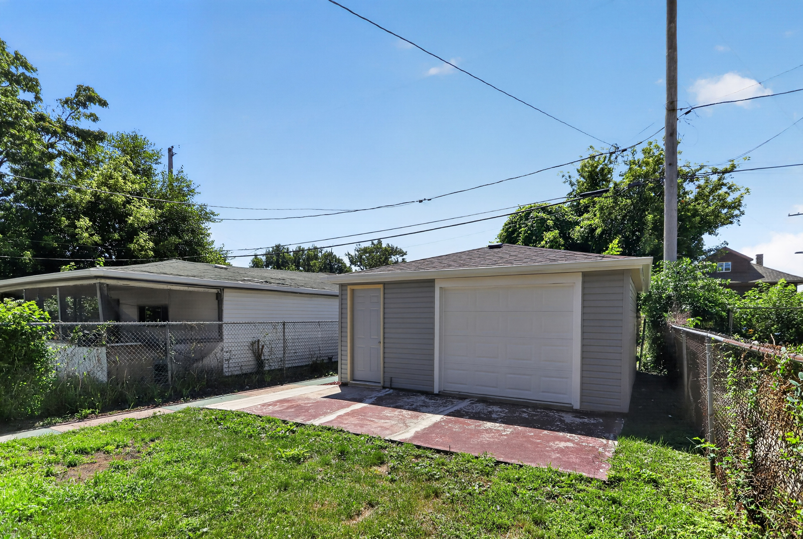 1519 W 73rd Street Property Photo 40