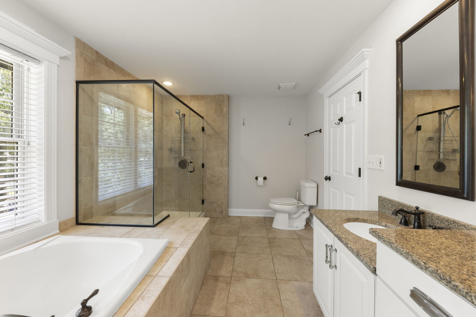 212 Tamarack Avenue Property Photo 15