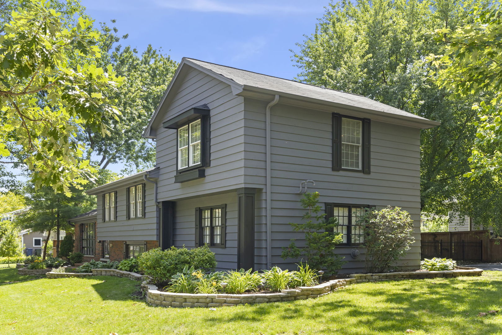 212 Tamarack Avenue Property Photo 31