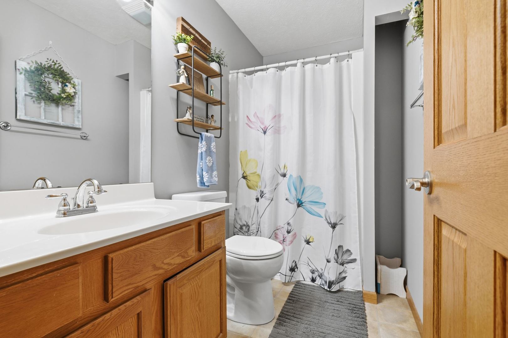 503 W Randolph Street D Property Photo 16