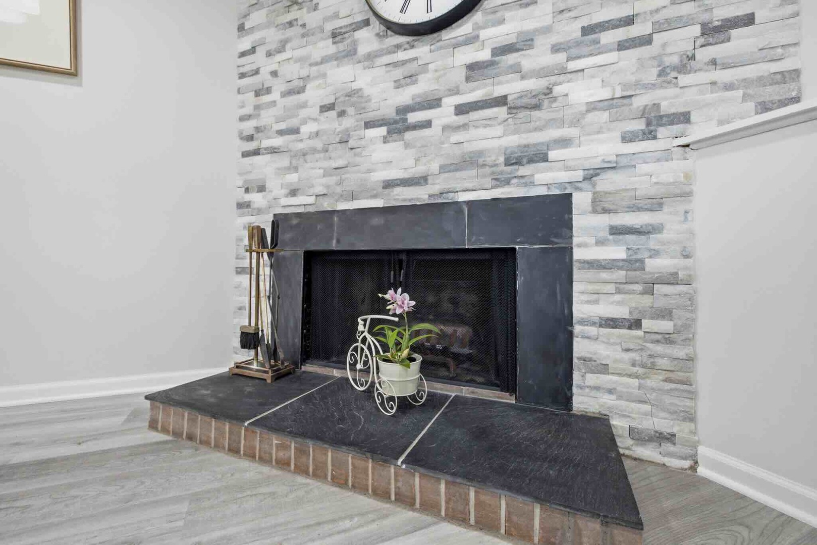 1115 Brandywyn Lane Property Photo 14