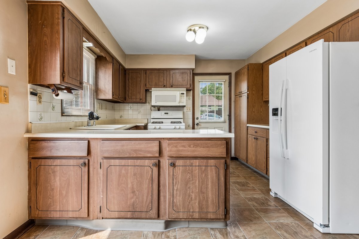 151 Muehl Street Property Photo 5