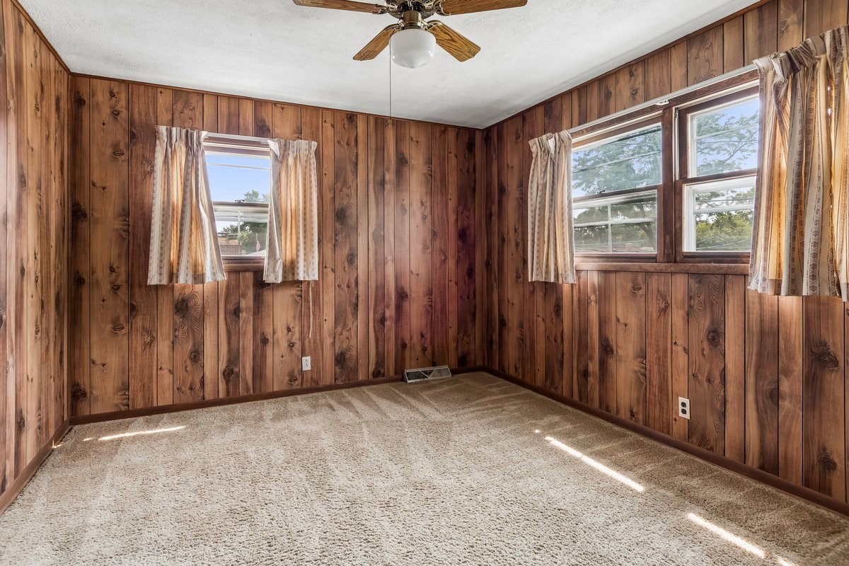 151 Muehl Street Property Photo 18
