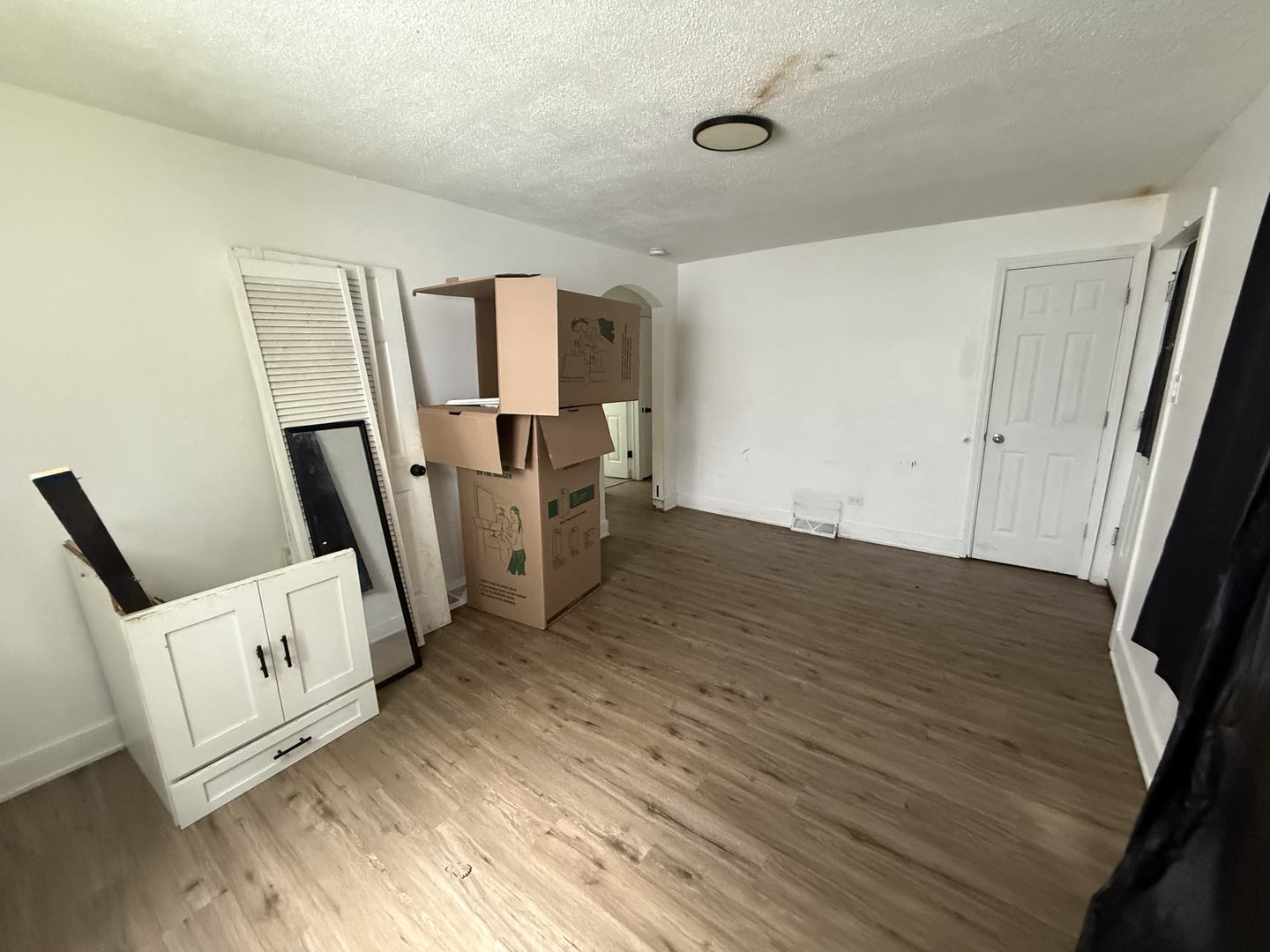 14746 Grant Street Property Photo 4