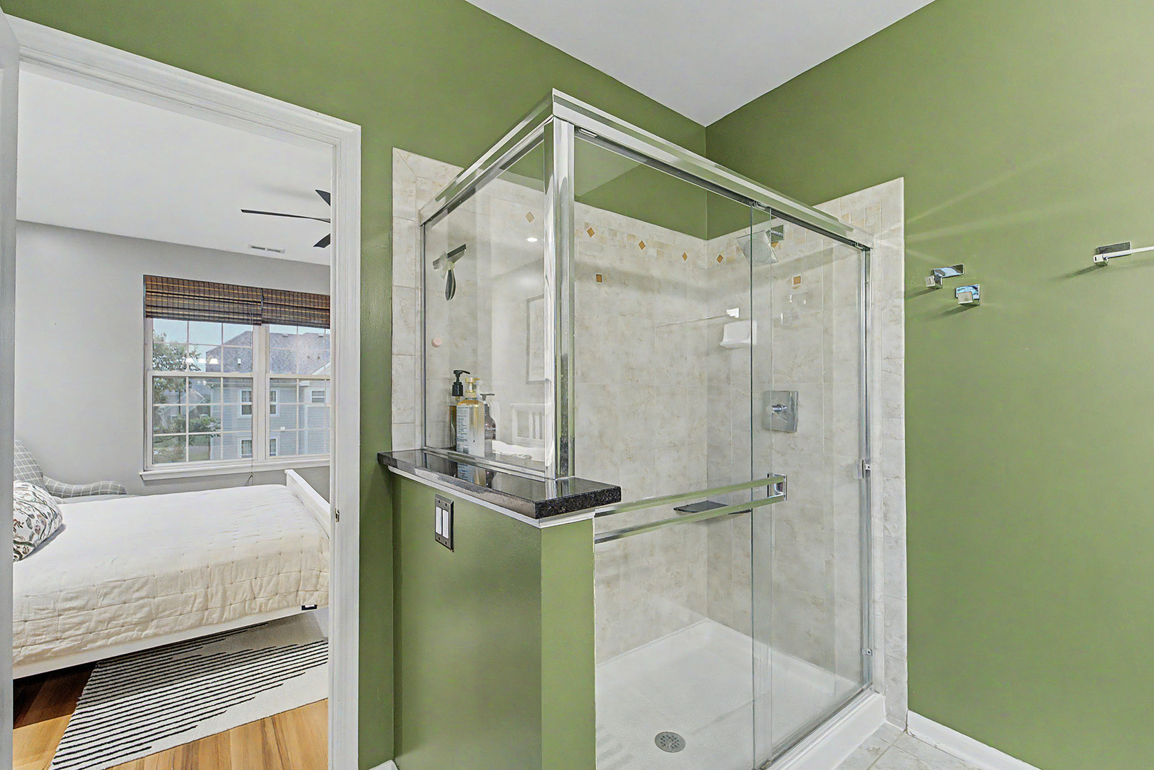 1379 Scarboro Road Property Photo 16