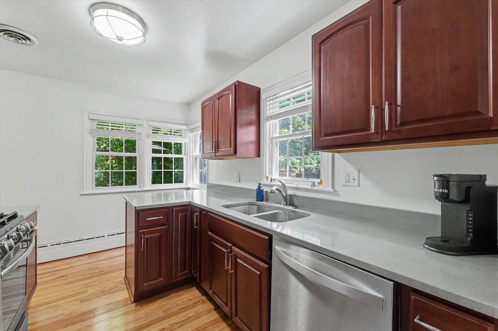204 E George Huff Drive Property Photo 8