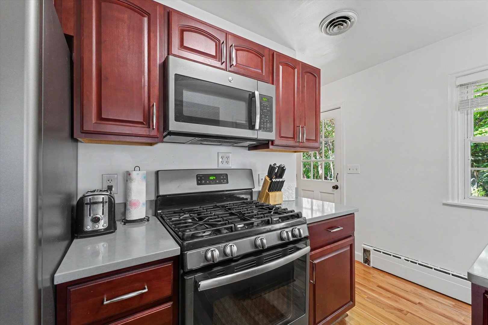 204 E George Huff Drive Property Photo 9