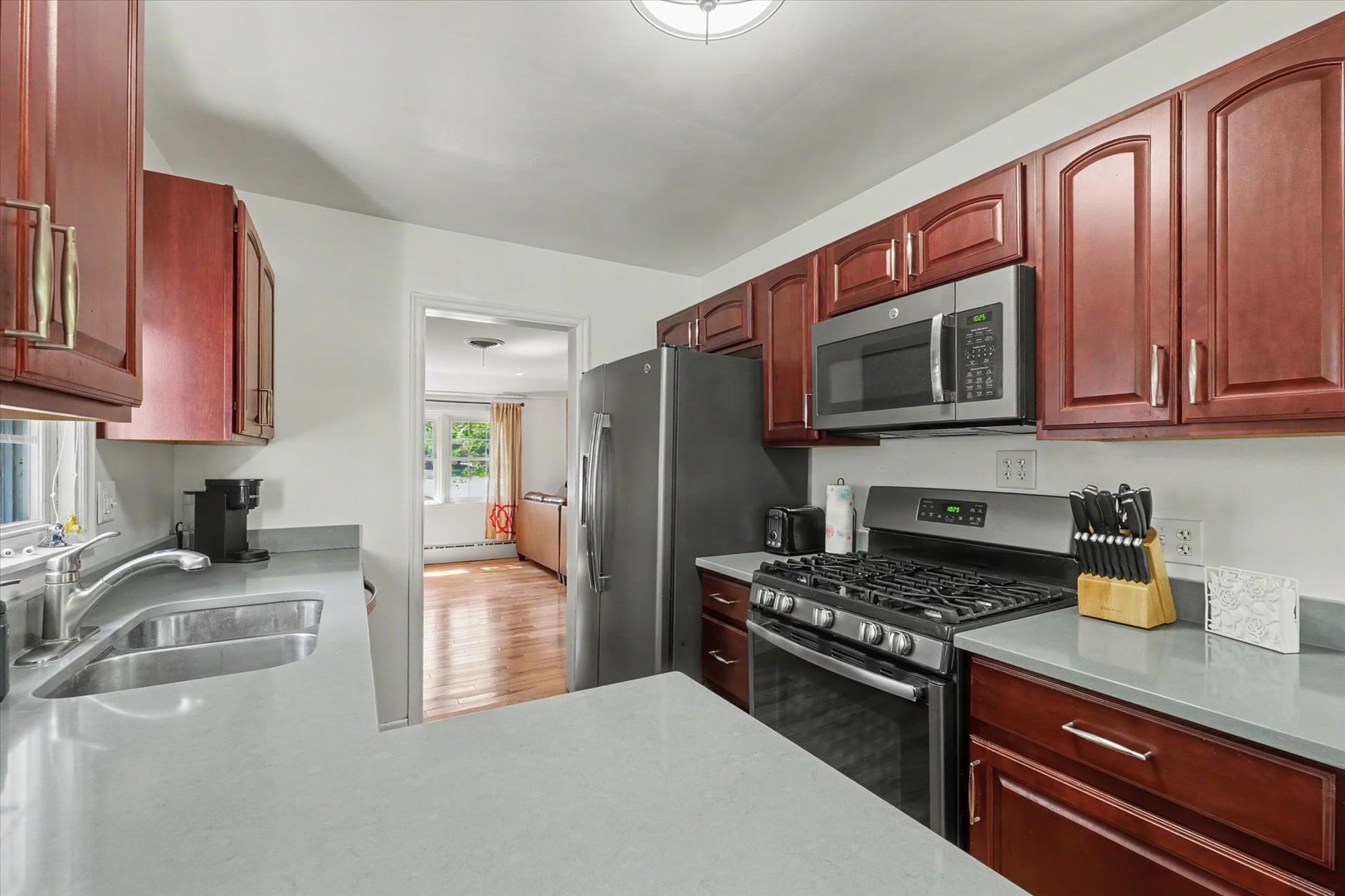 204 E George Huff Drive Property Photo 10