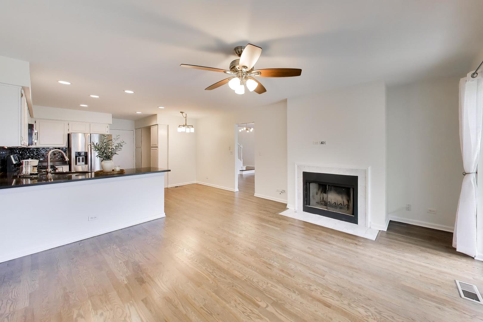 437 Grosse Pointe Circle 437 Property Photo 11