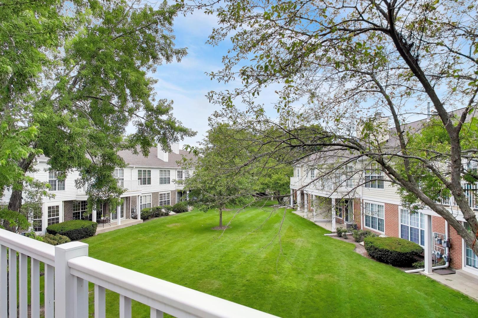 437 Grosse Pointe Circle 437 Property Photo 20