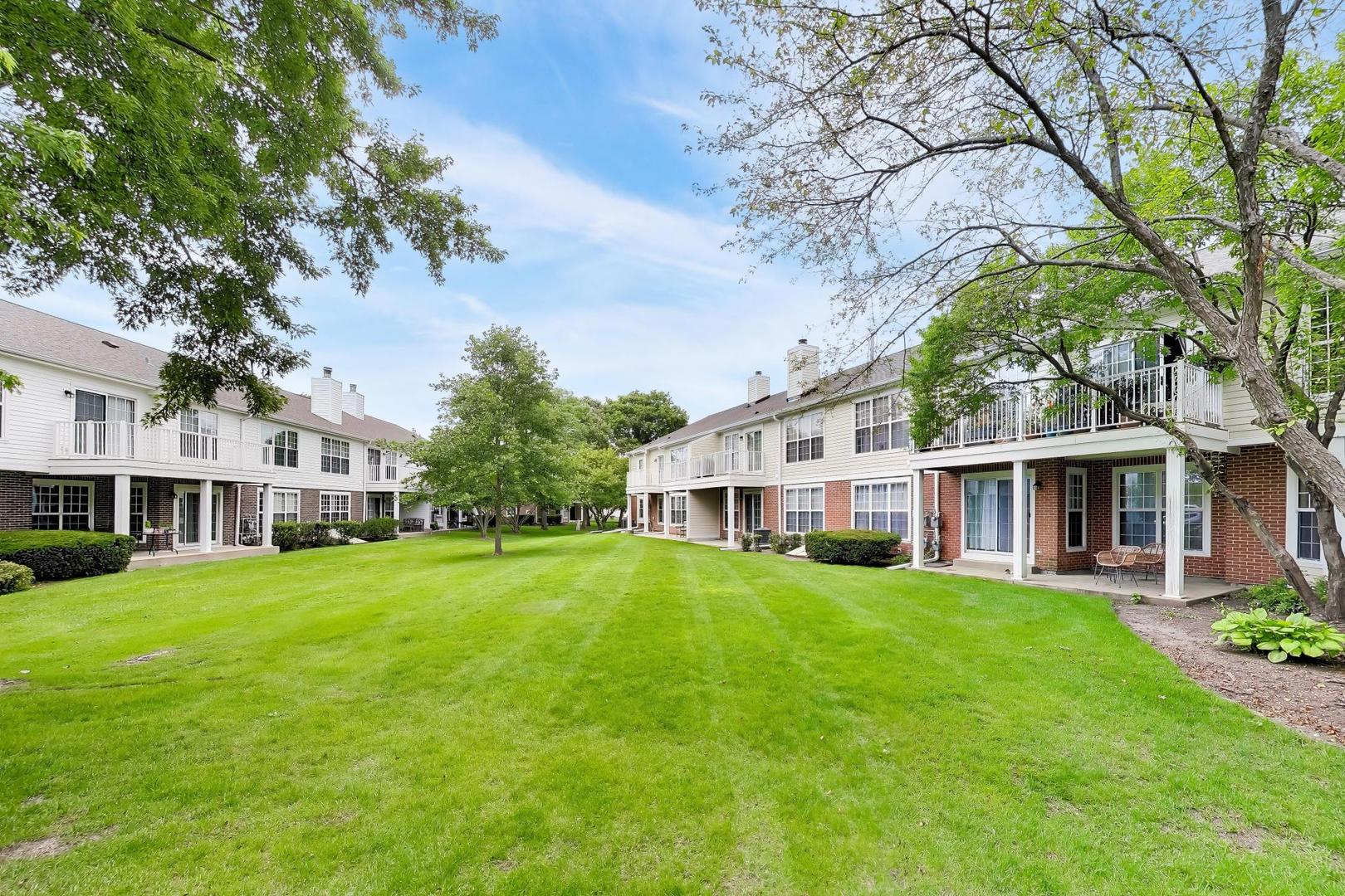 437 Grosse Pointe Circle 437 Property Photo 30