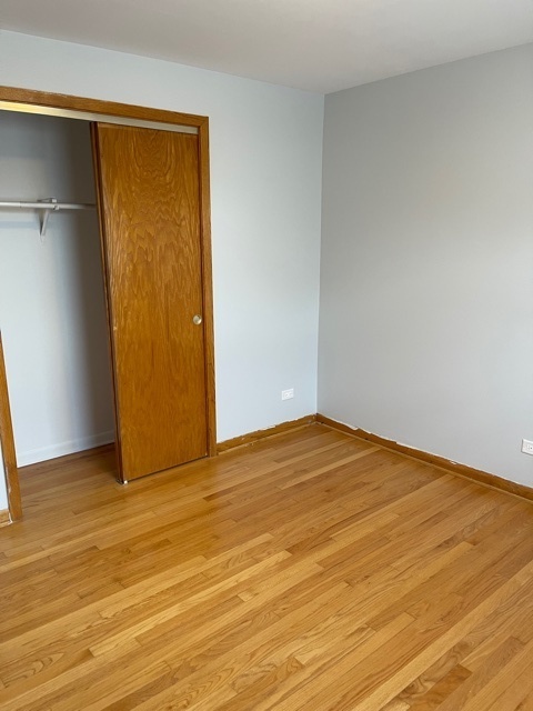 4570 N Narragansett Avenue 2 Property Photo 15