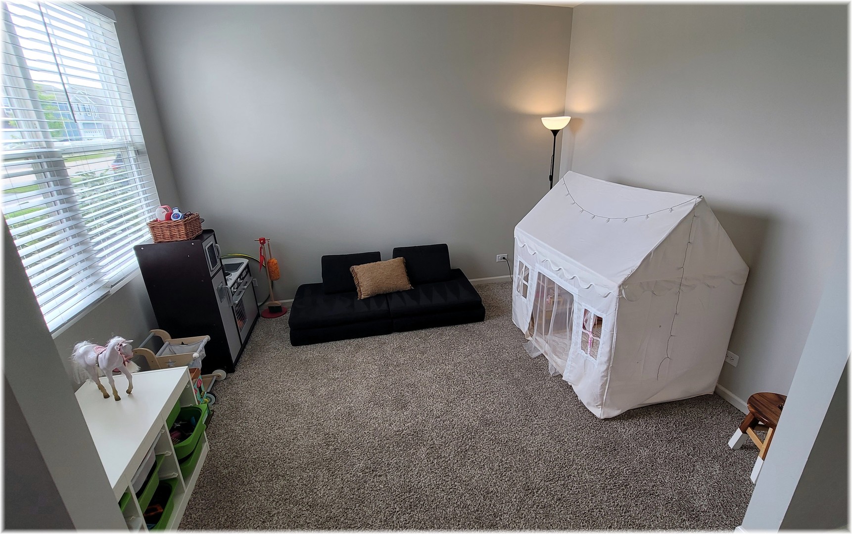 1532 Hollow Tree Lane Property Photo 3