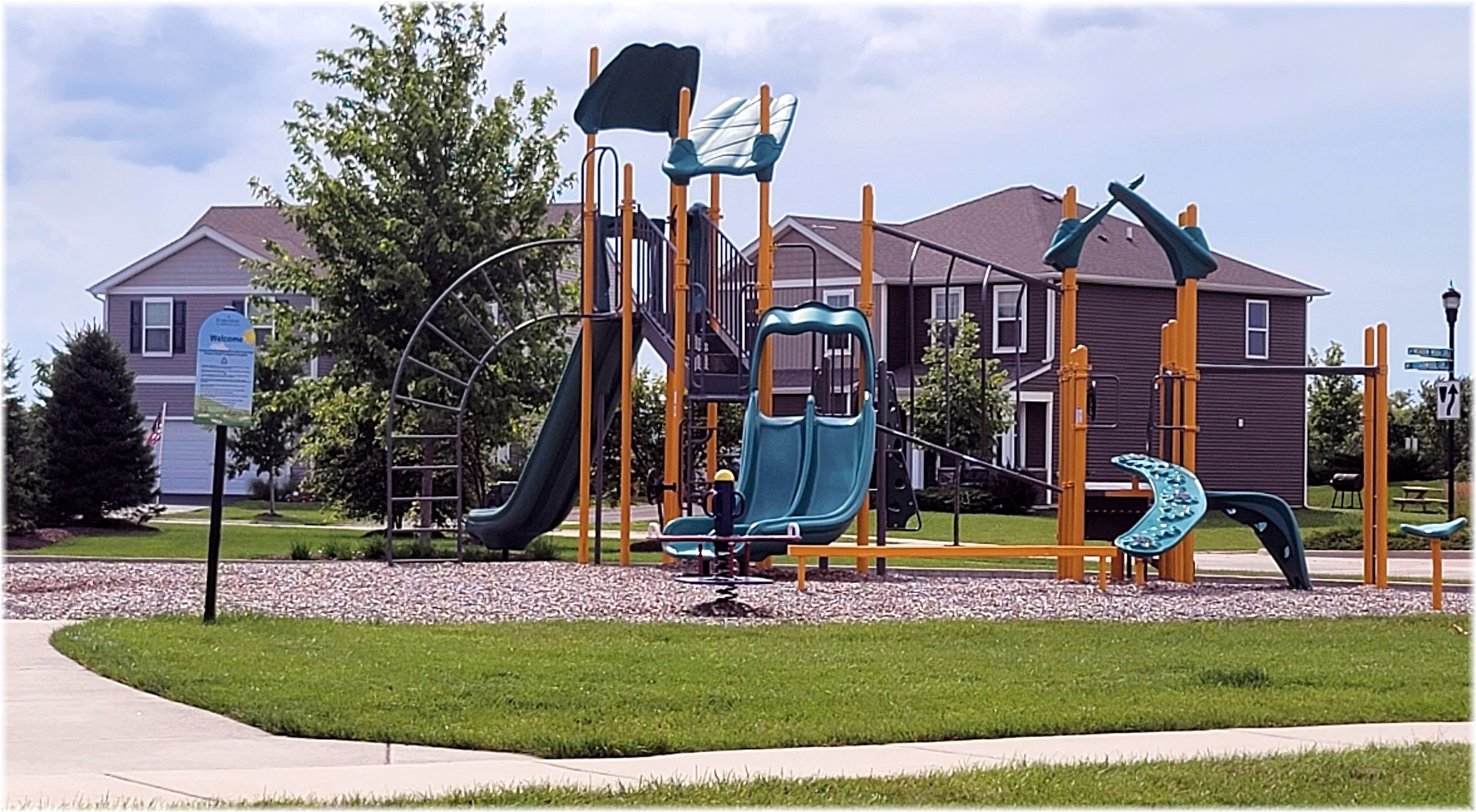 1532 Hollow Tree Lane Property Photo 47