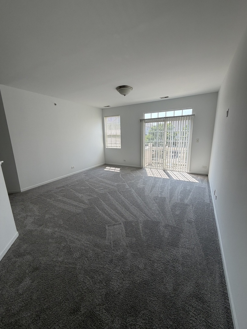 10201 Camden Lane Property Photo 3