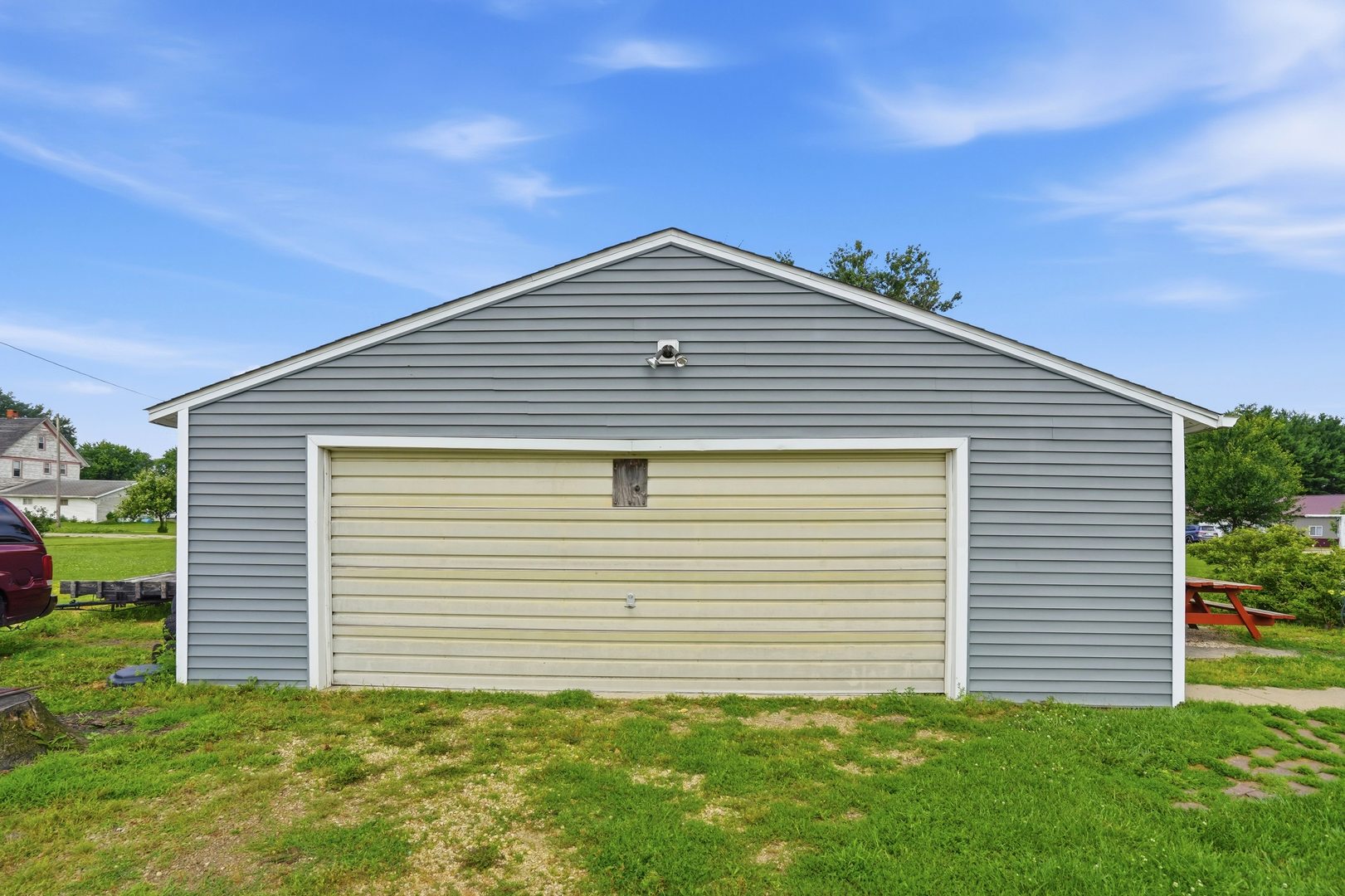 199 5th Street Property Photo 4