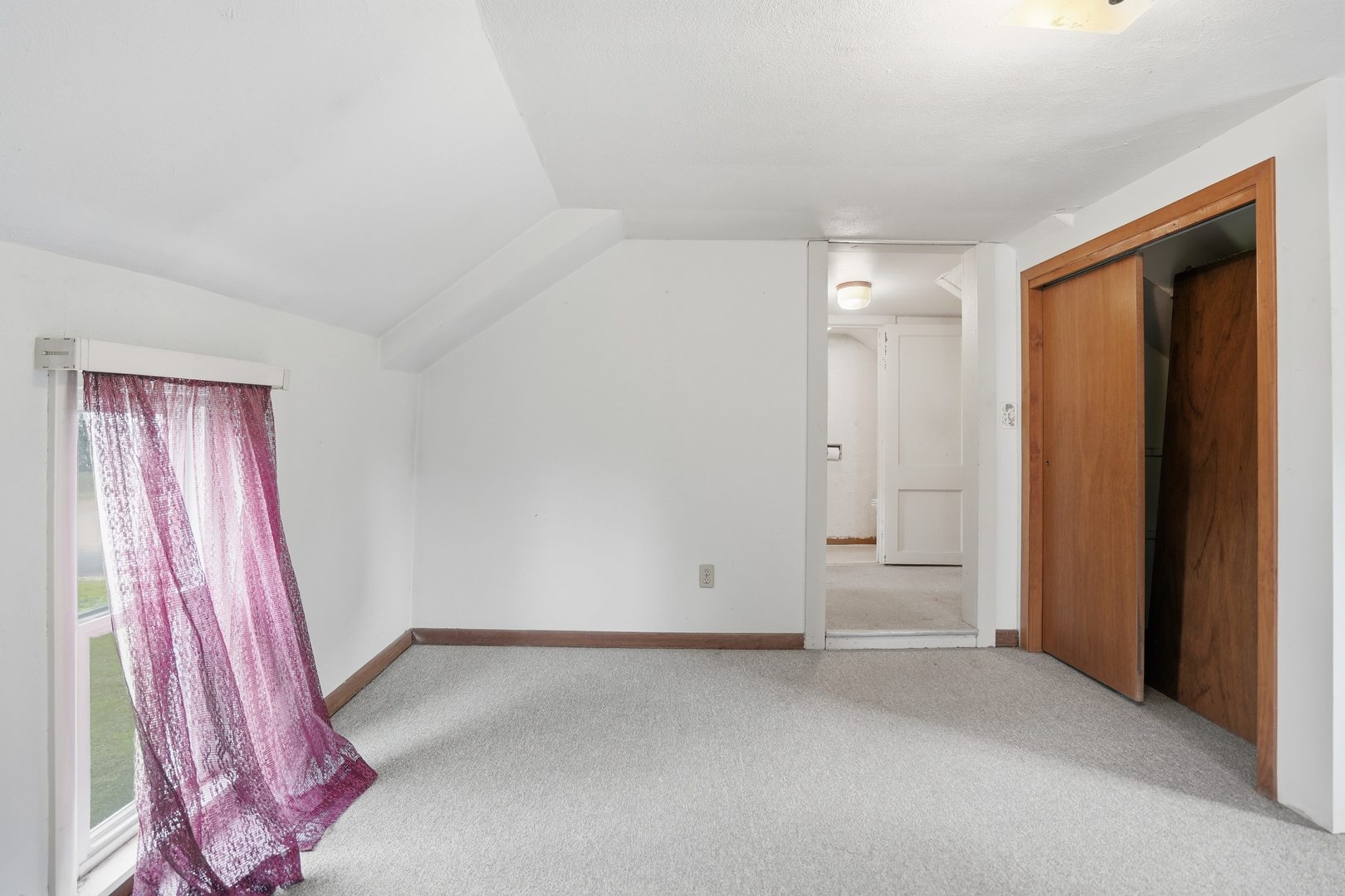 199 5th Street Property Photo 17