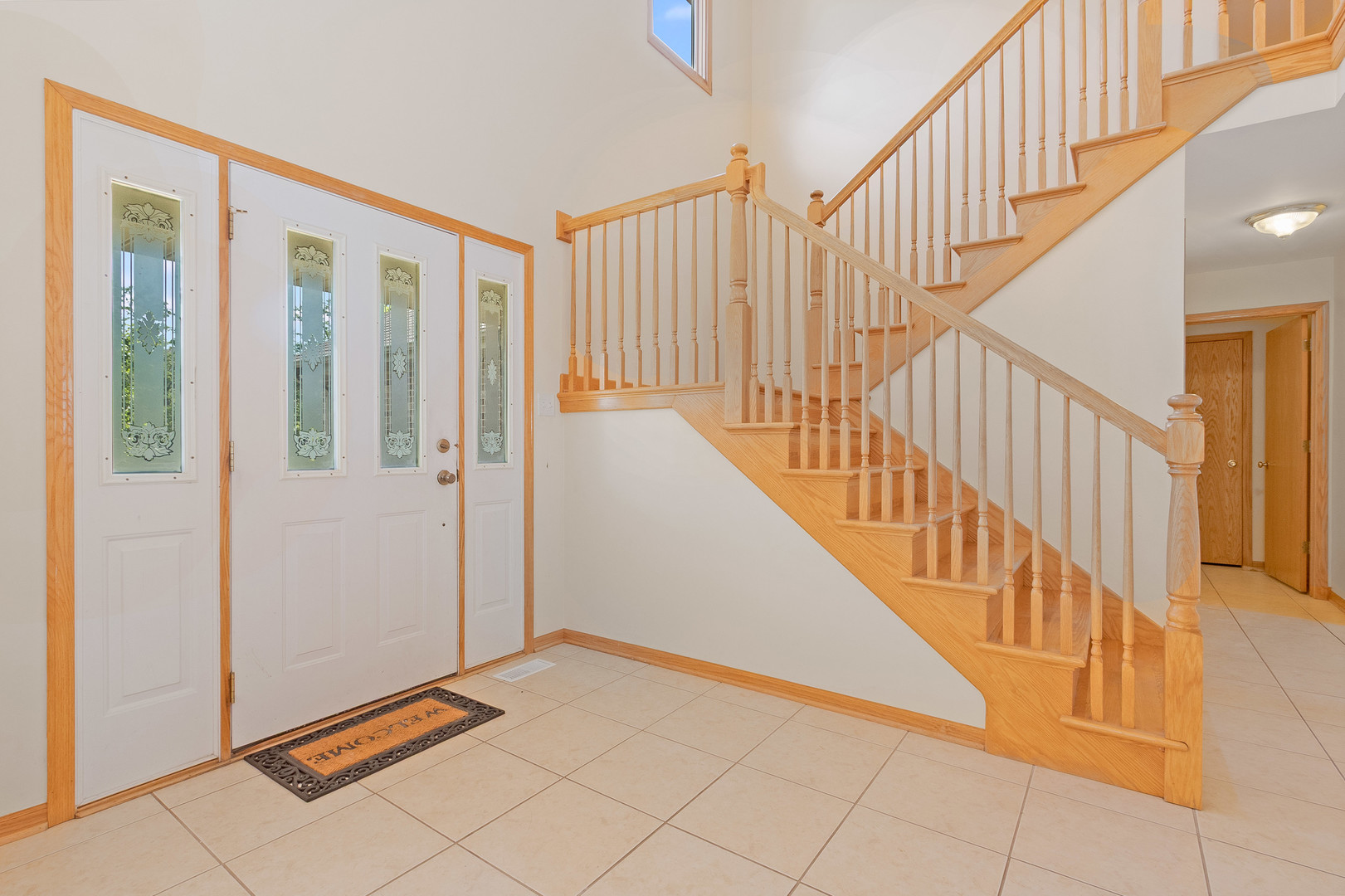 8284 Brookhaven Drive Property Photo 4