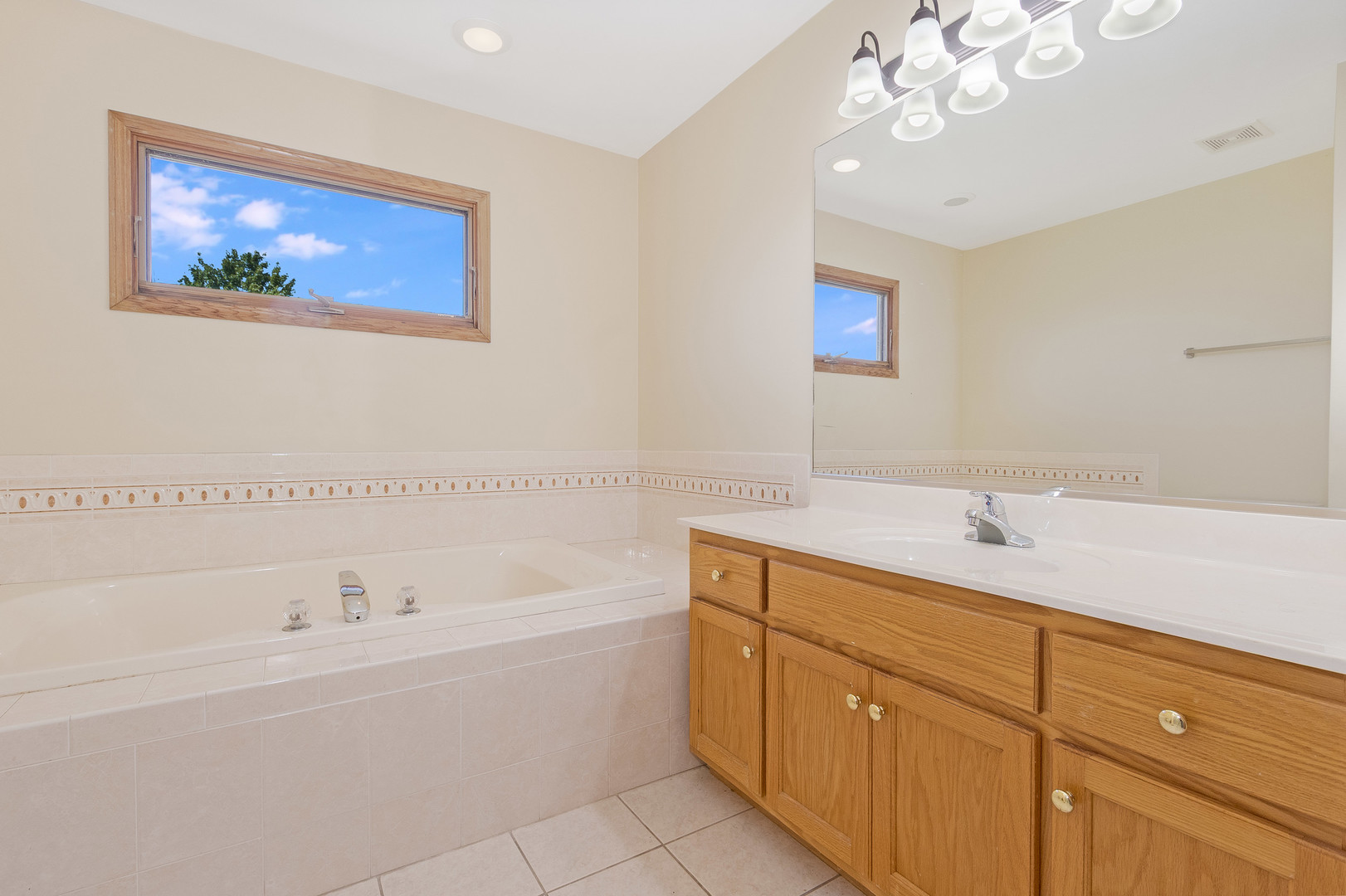 8284 Brookhaven Drive Property Photo 28