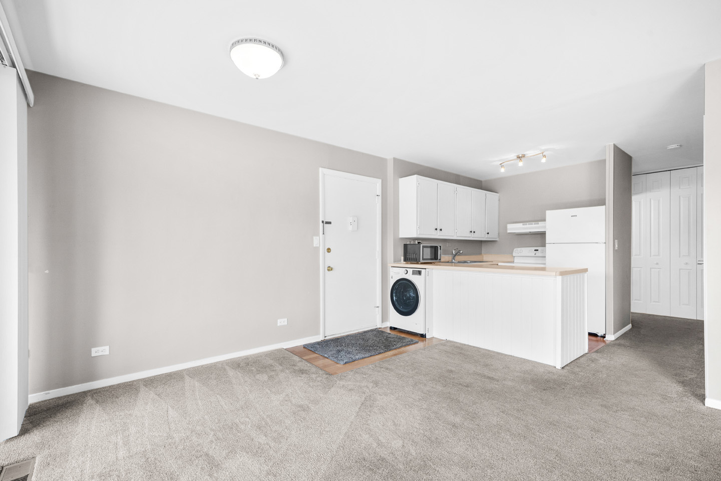 5536 E Lake Drive 68-c Property Photo 15