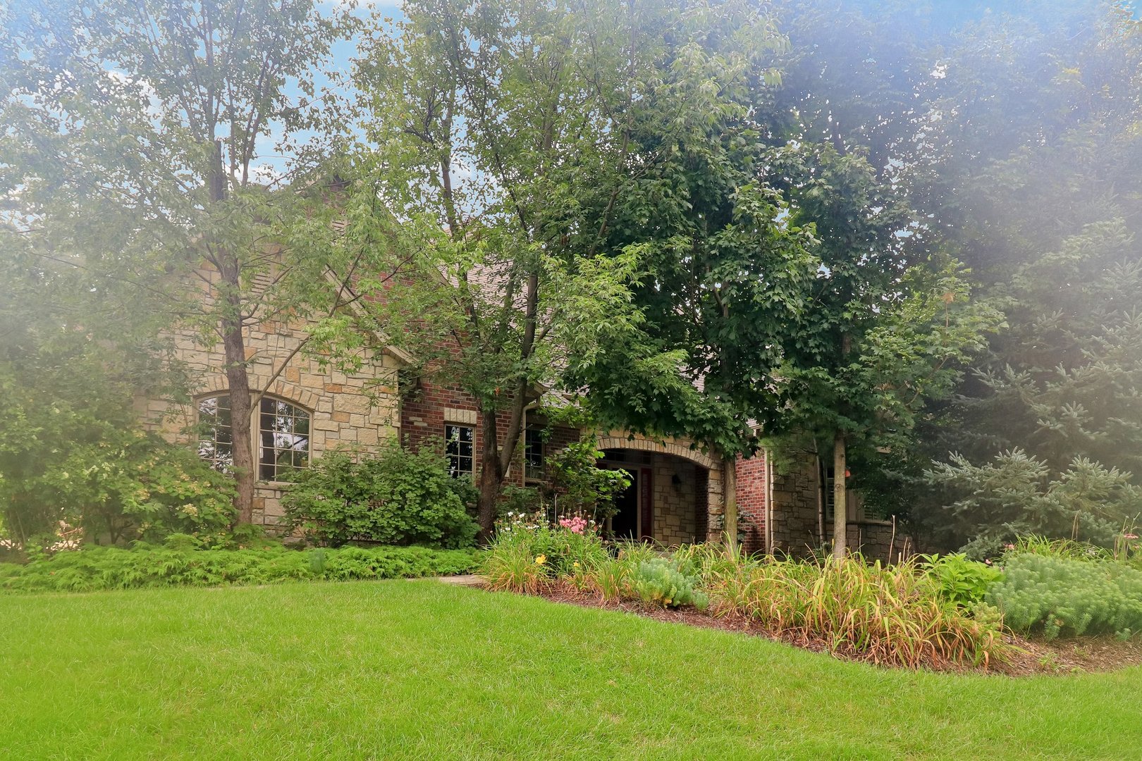 20102 Oakwood Drive Property Photo 4