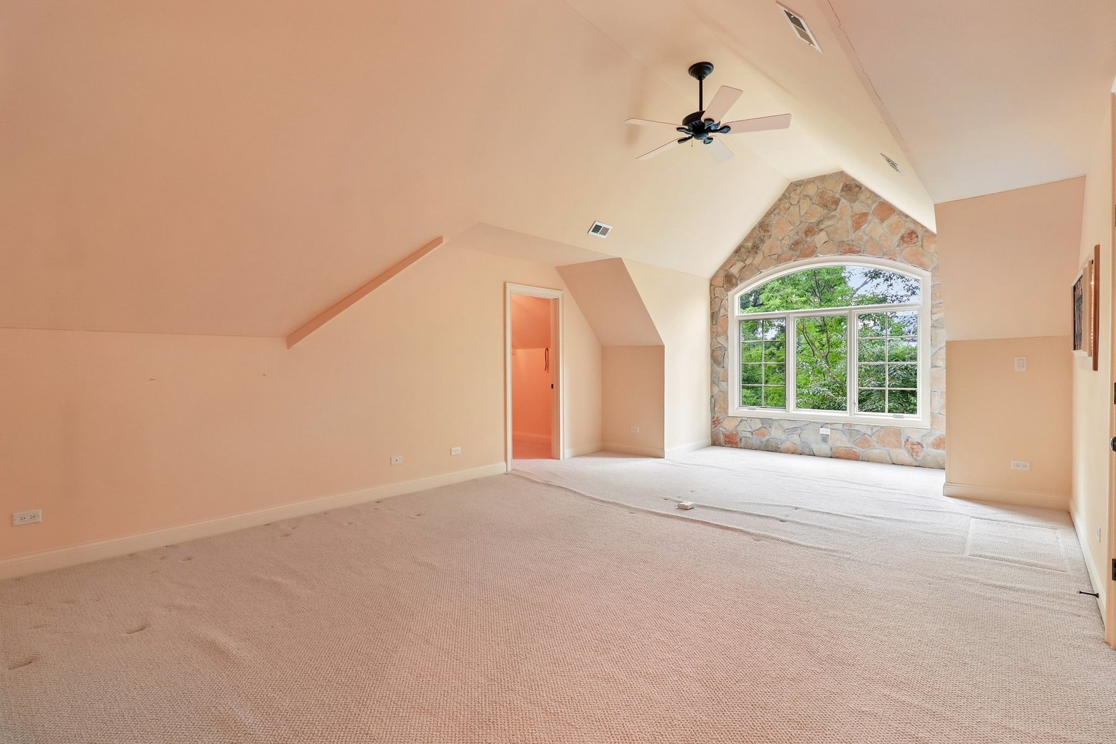 20102 Oakwood Drive Property Photo 36