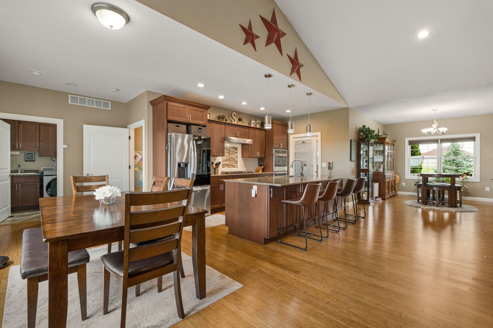 400 Randy Drive Property Photo 14