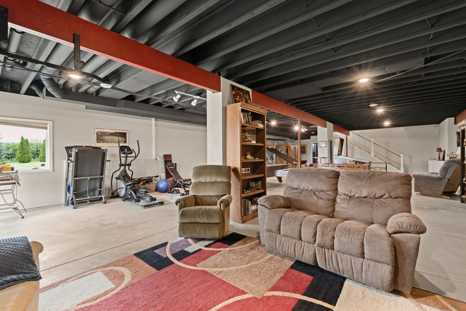 400 Randy Drive Property Photo 32