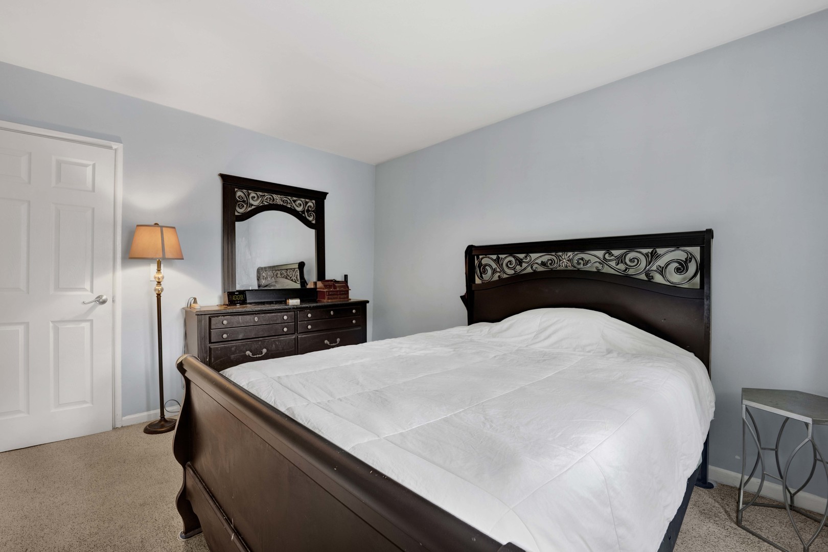 515 W Wrightwood Avenue 202 Property Photo 11