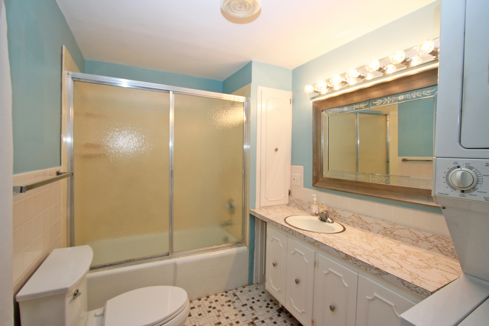 234 N Deerpath Road Property Photo 16