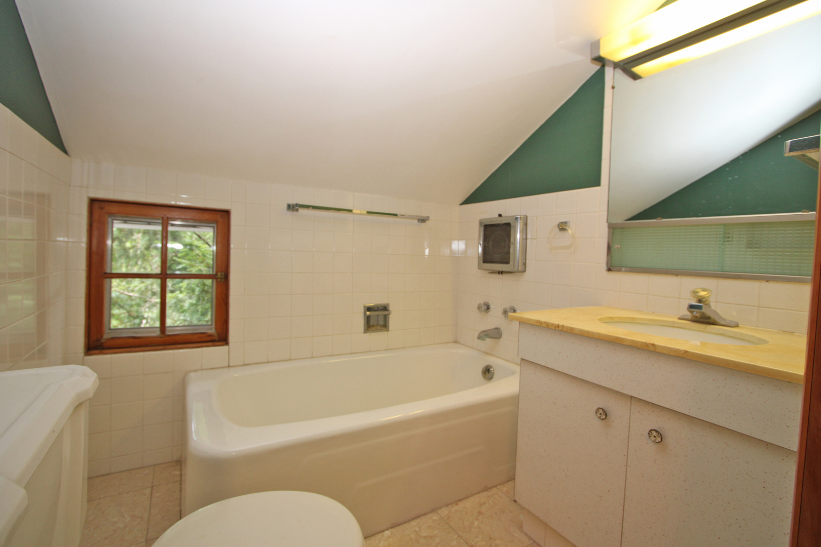 234 N Deerpath Road Property Photo 23