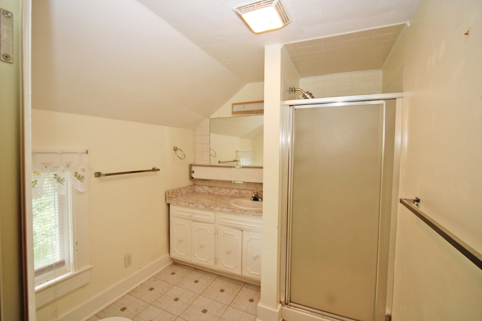 234 N Deerpath Road Property Photo 37