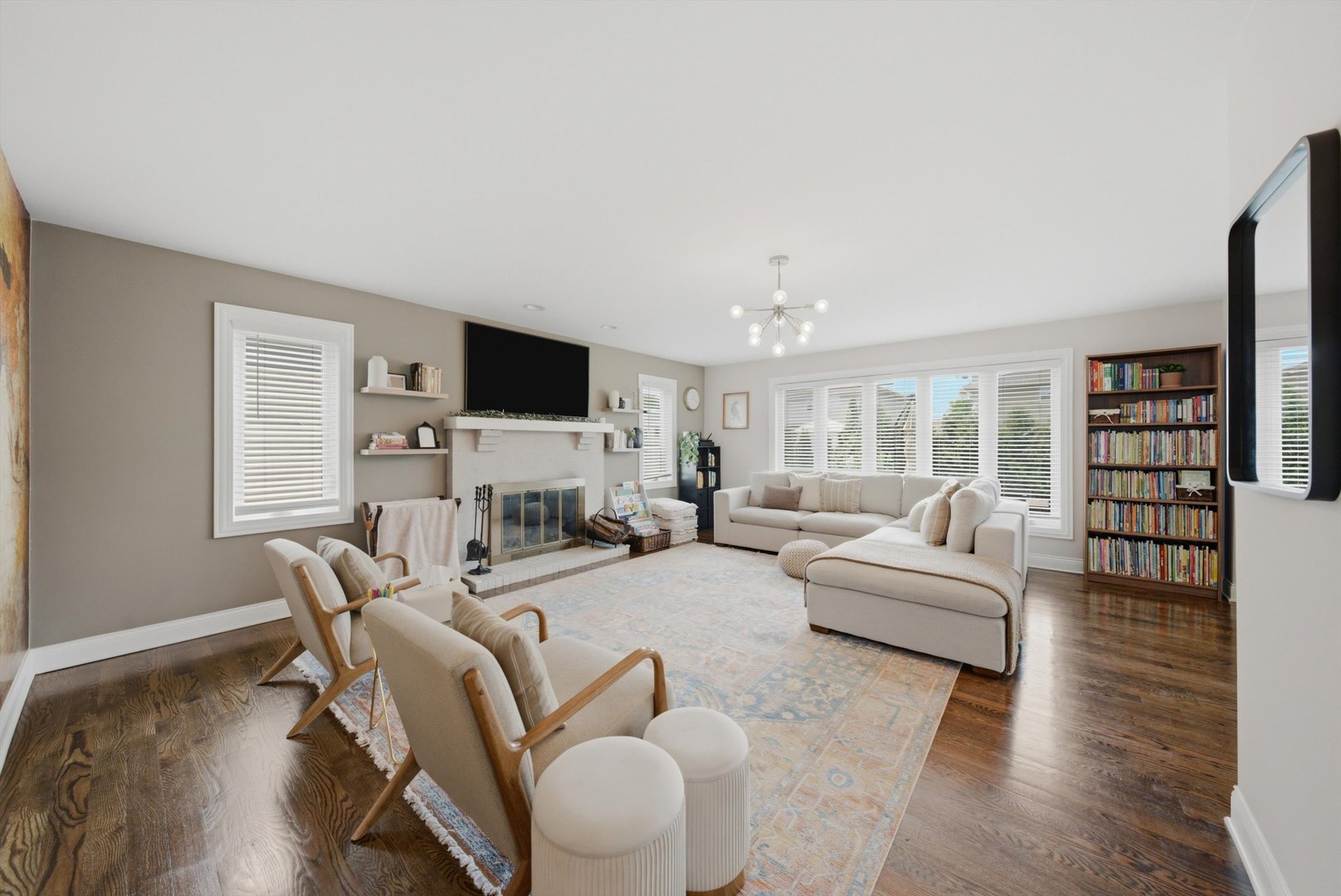 15612 Bramblewood Road Property Photo 15