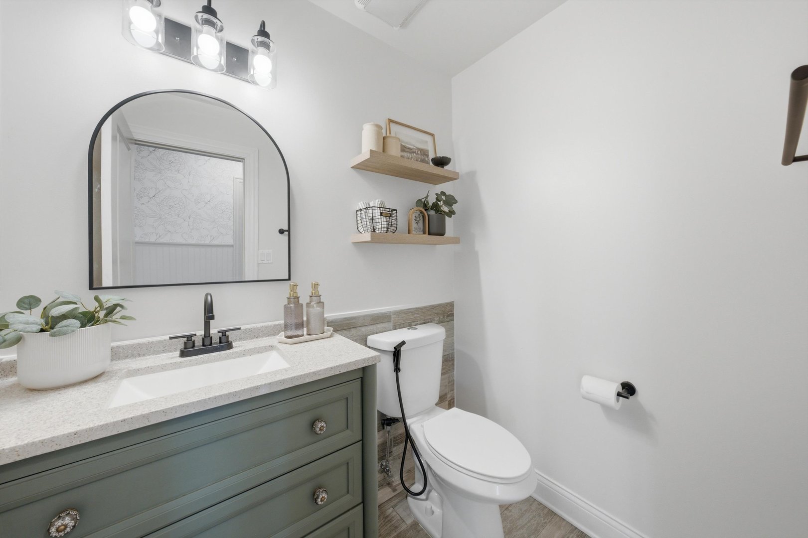 15612 Bramblewood Road Property Photo 19