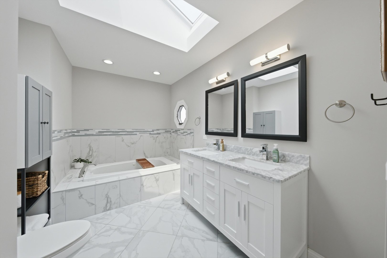15612 Bramblewood Road Property Photo 20