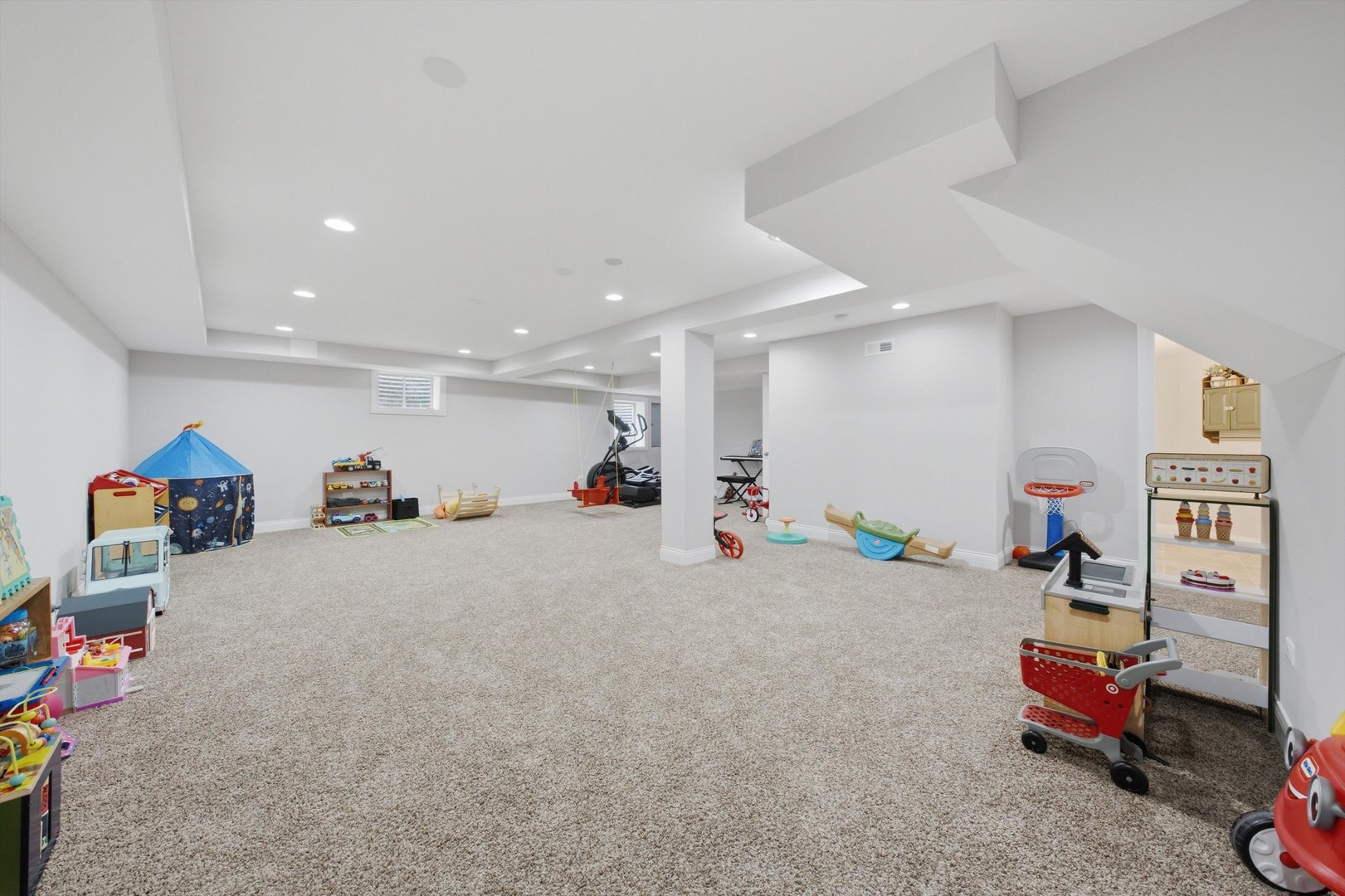 15612 Bramblewood Road Property Photo 32