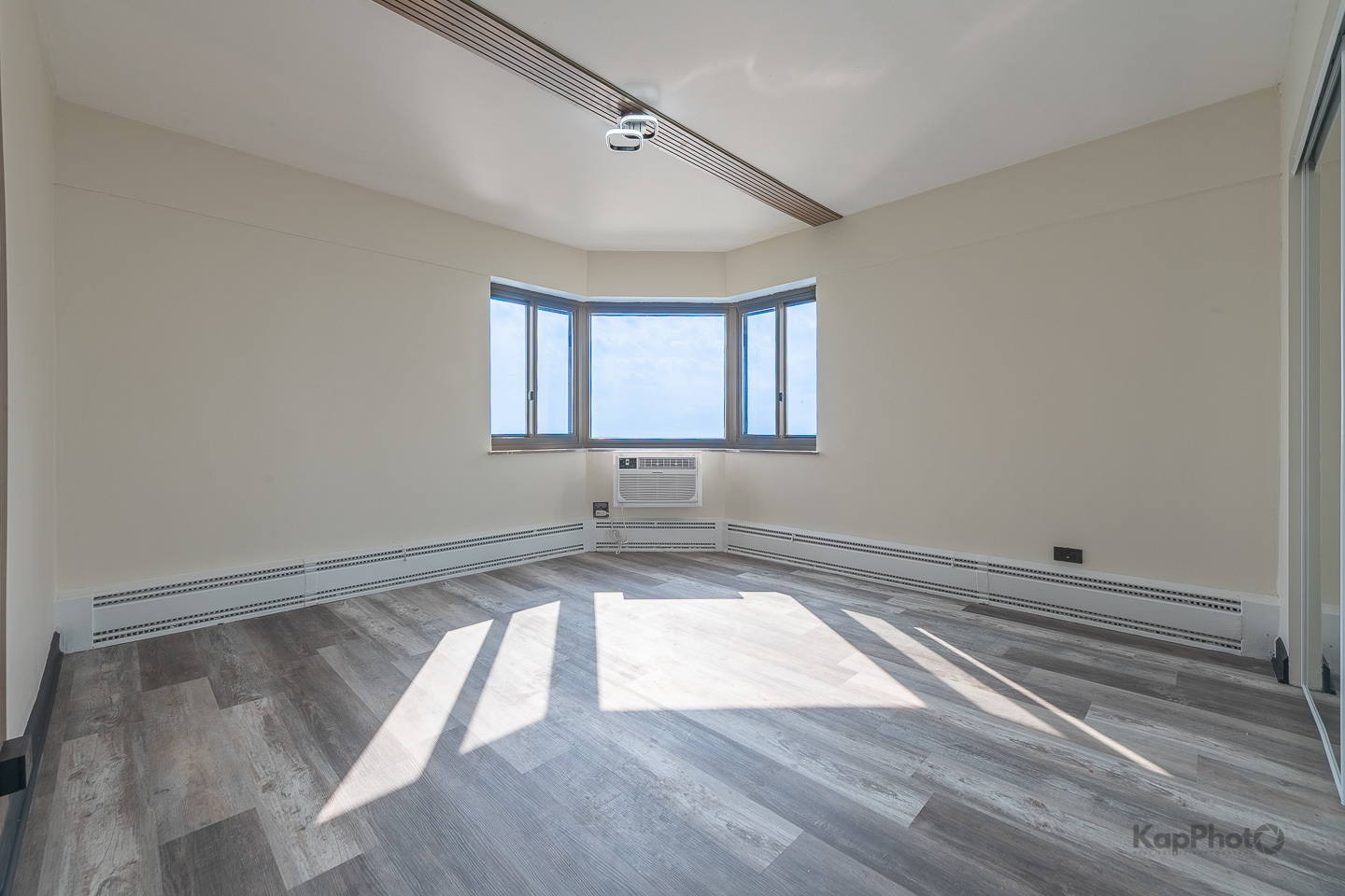 7337 S South Shore Drive 1231 Property Photo 13