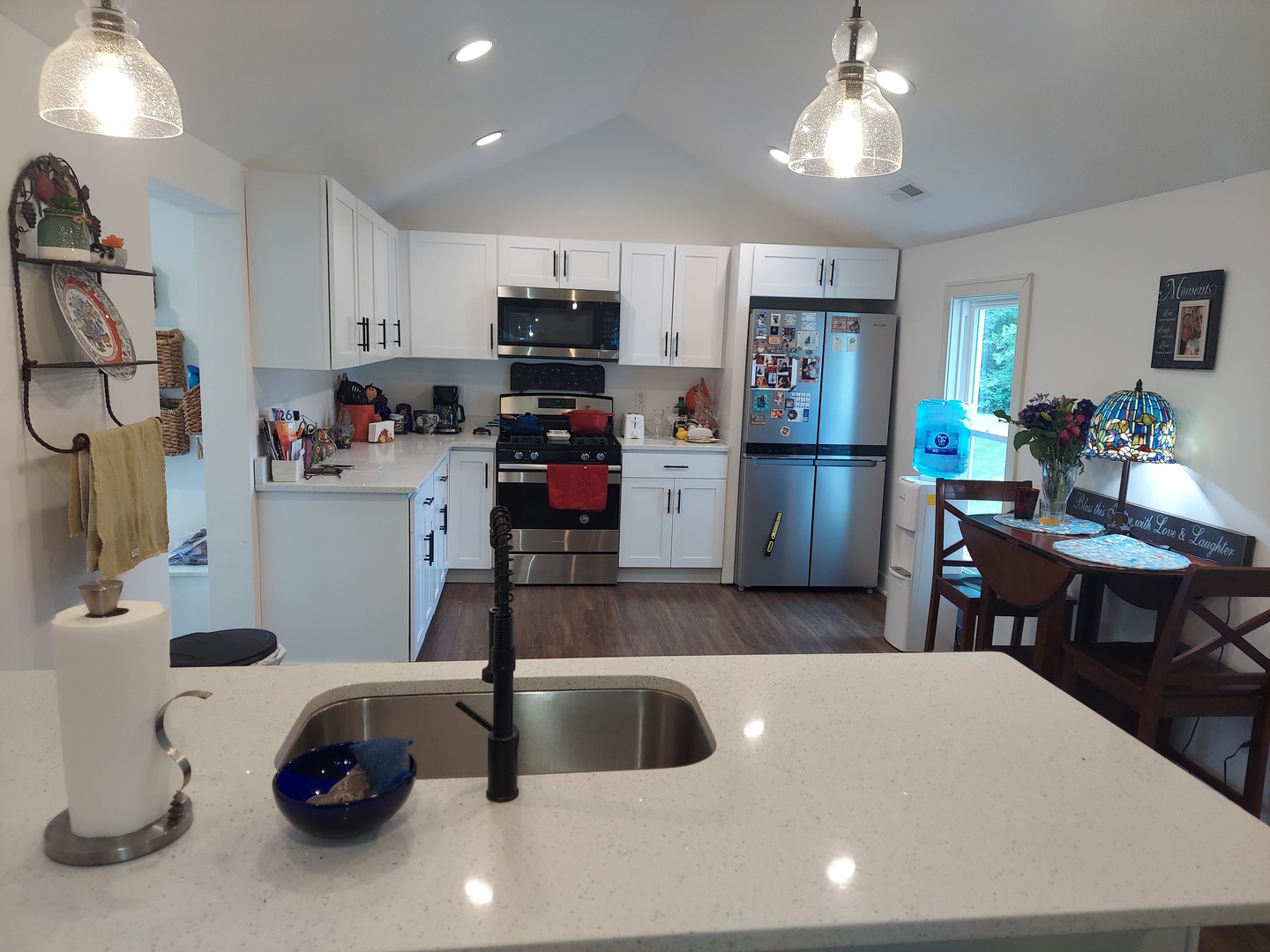 150 N School Street Property Photo 6