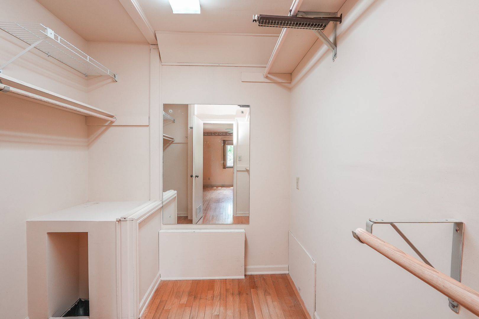 11 Windsor Court Property Photo 29