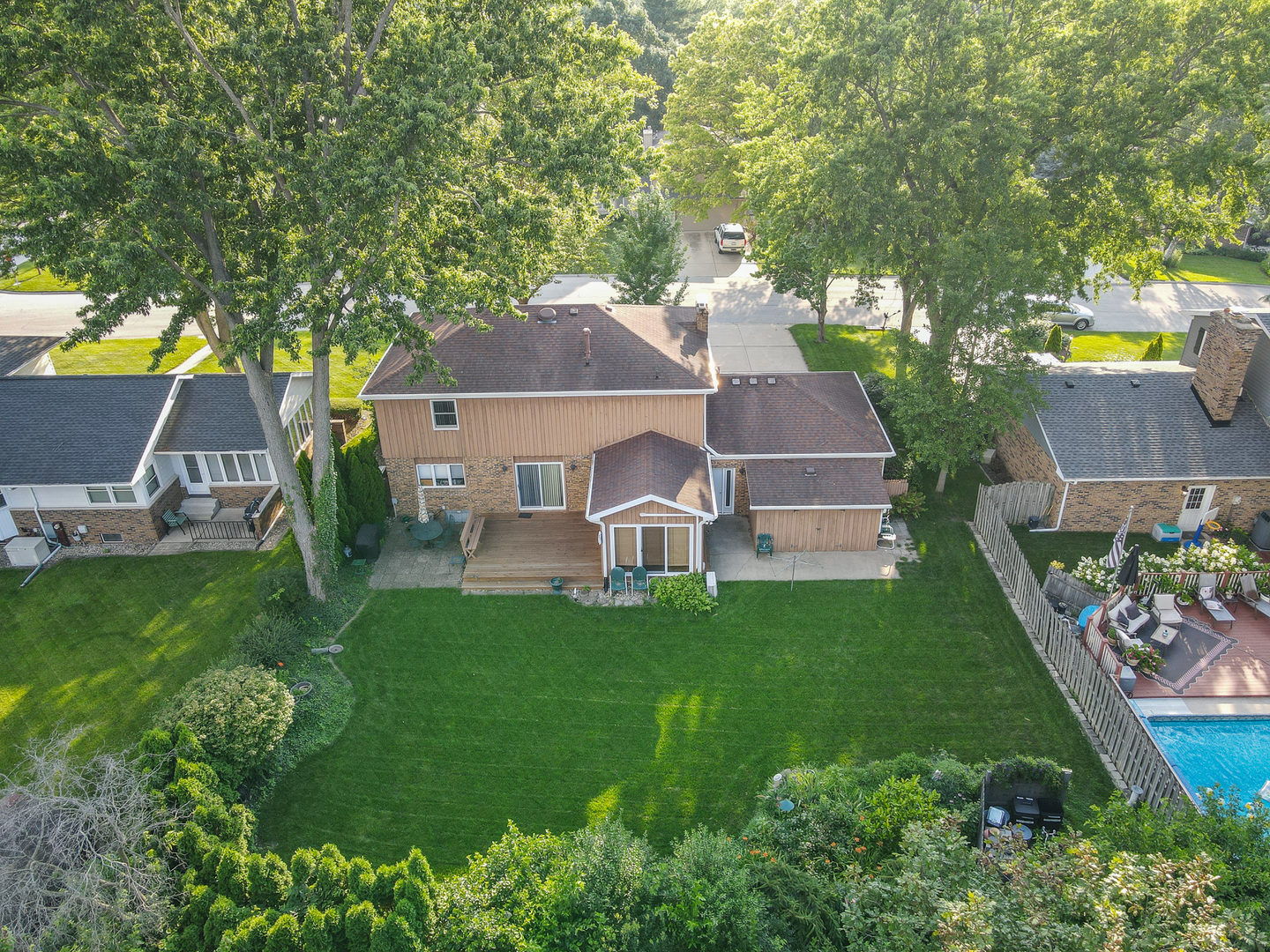 11 Windsor Court Property Photo 41