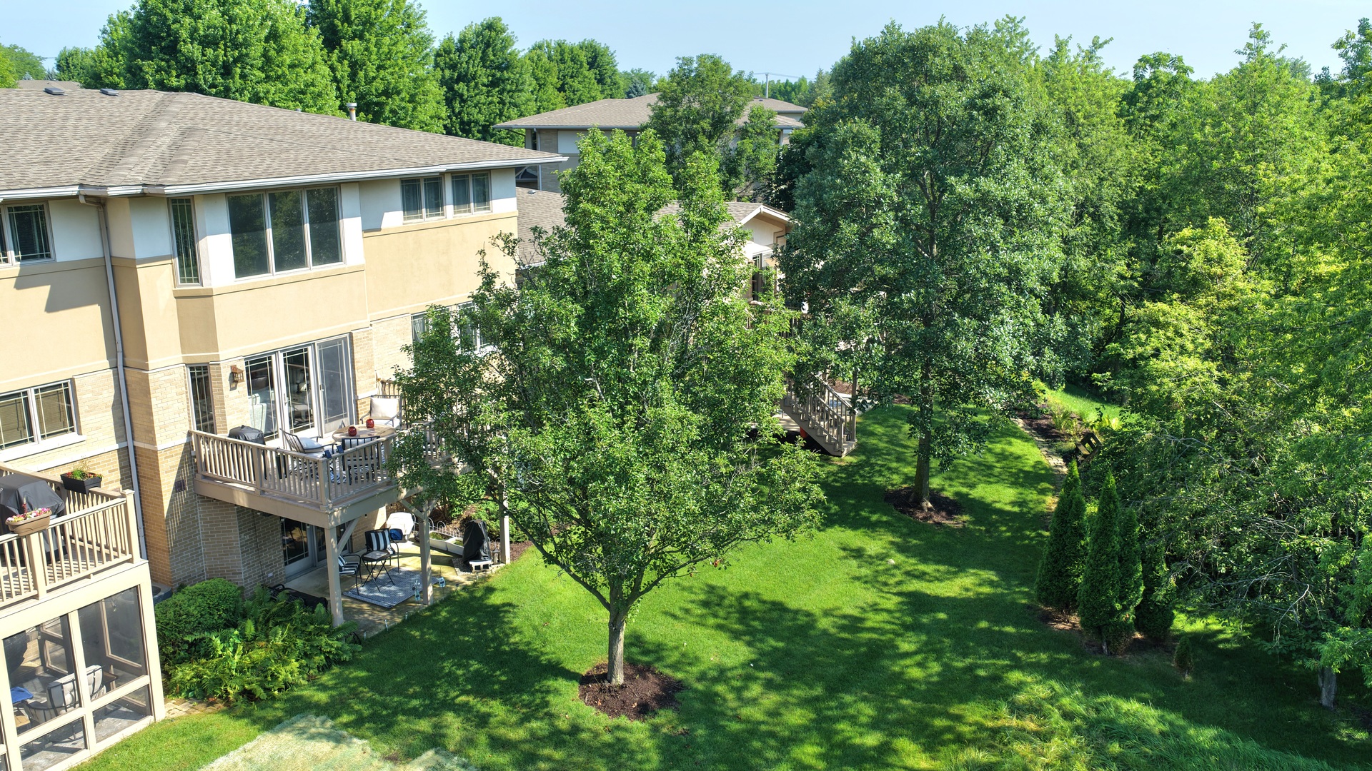 20432 Fallingwater Circle Property Photo 34