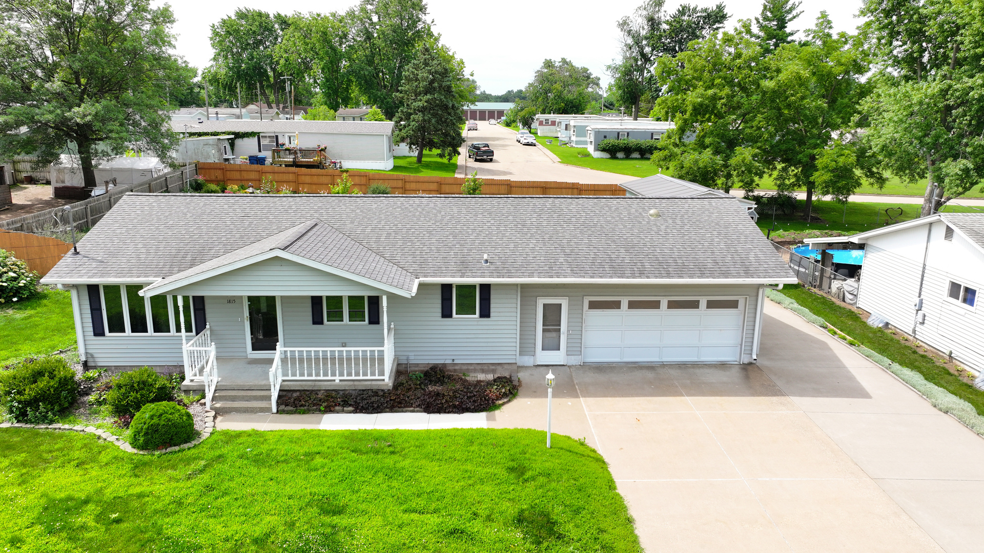 1815 9th Street Property Photo 1
