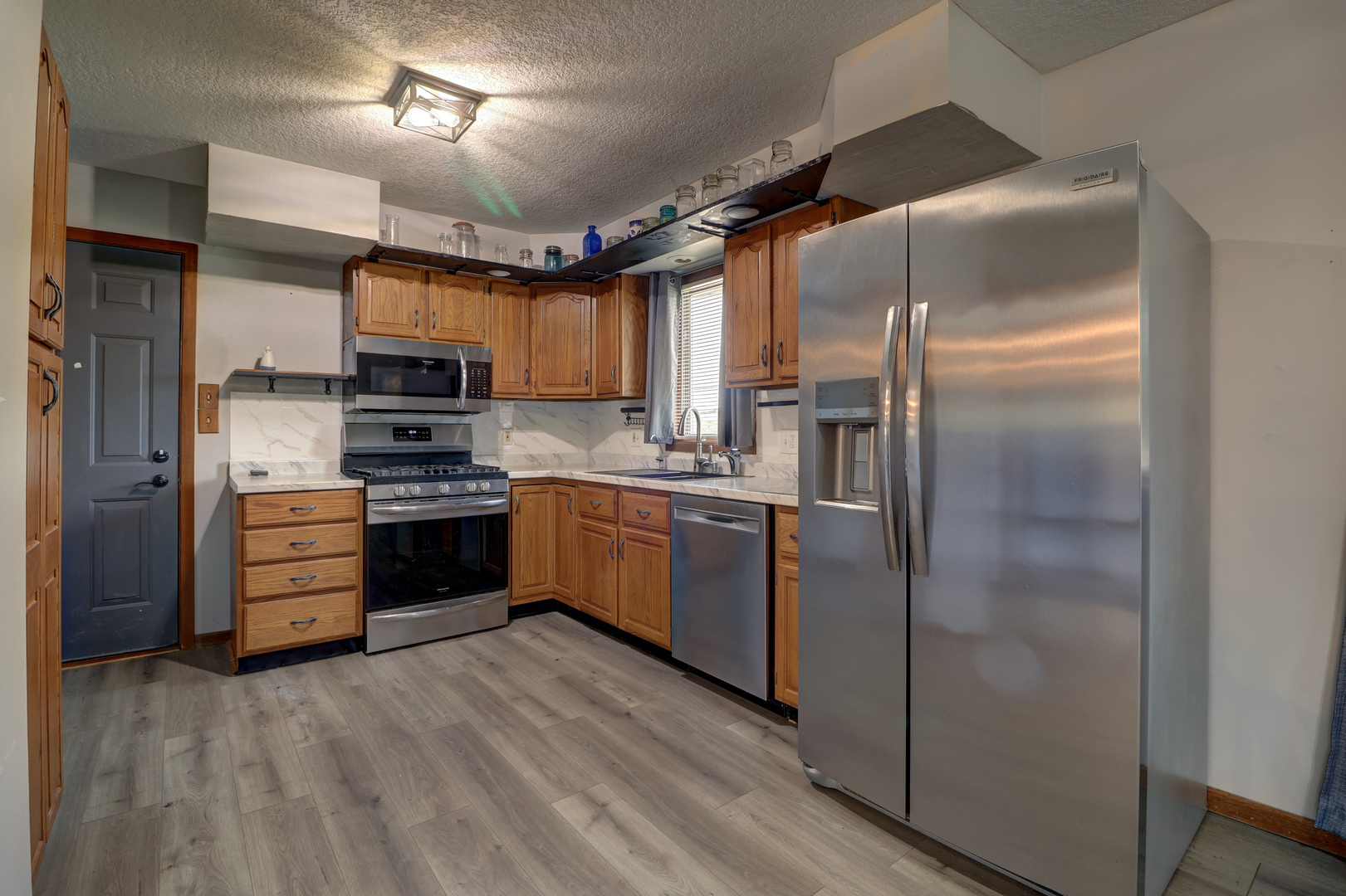 1815 9th Street Property Photo 8